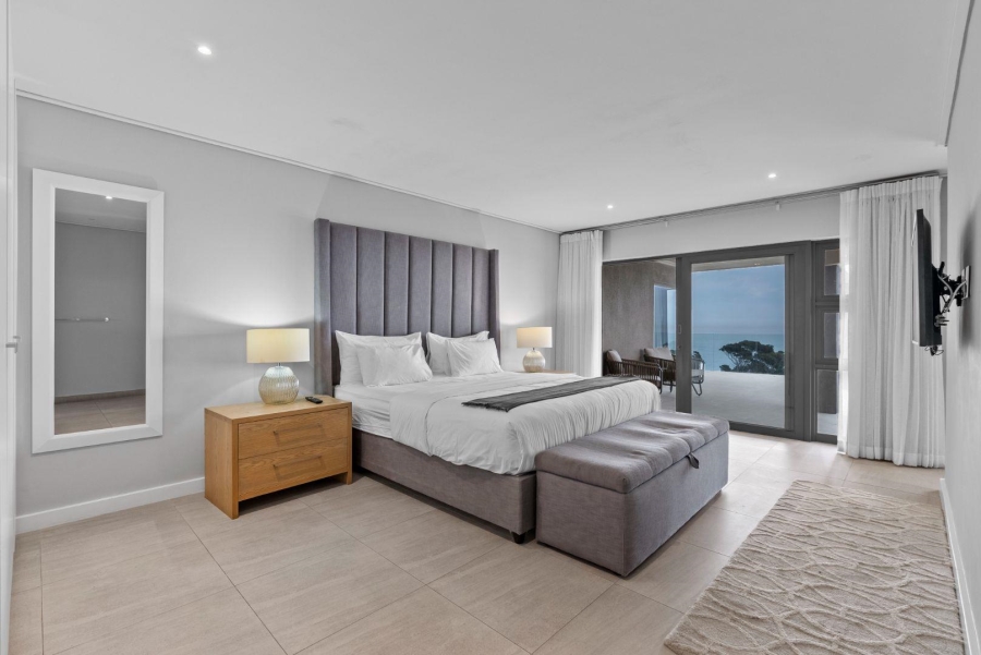 10 Bedroom Property for Sale in Camps Bay Western Cape